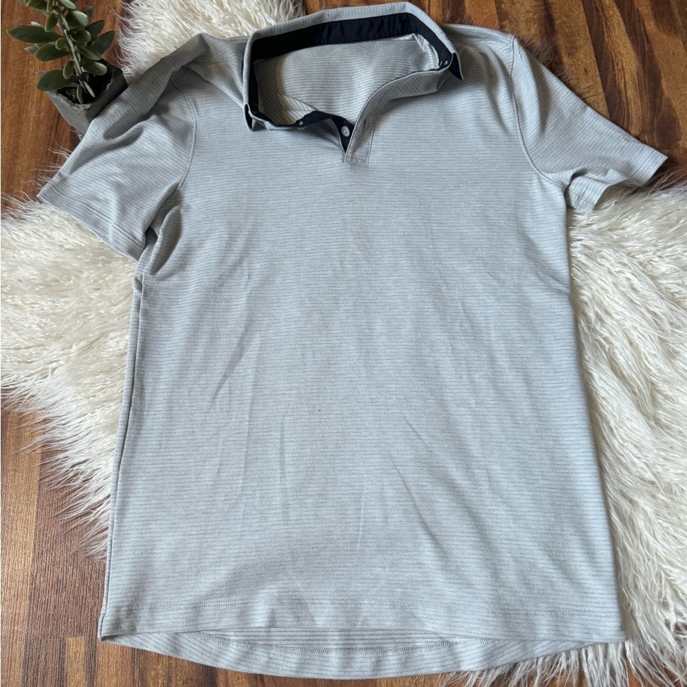 Lululemon Men’s Gray Stripe Polo Tee Small
